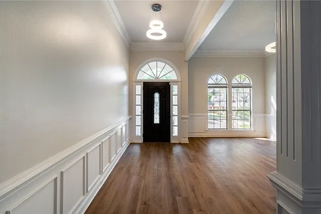 6762 Biltmore Ct — Photo 7