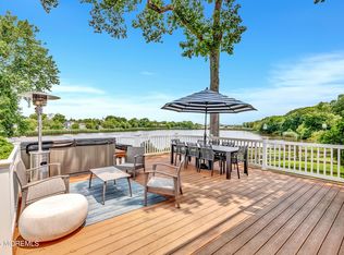 637 Beacon Blvd, Sea Girt, NJ 08750