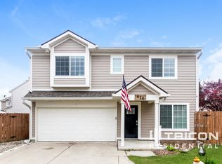 620 Scotch Pine Dr, Greenwood, IN 46143