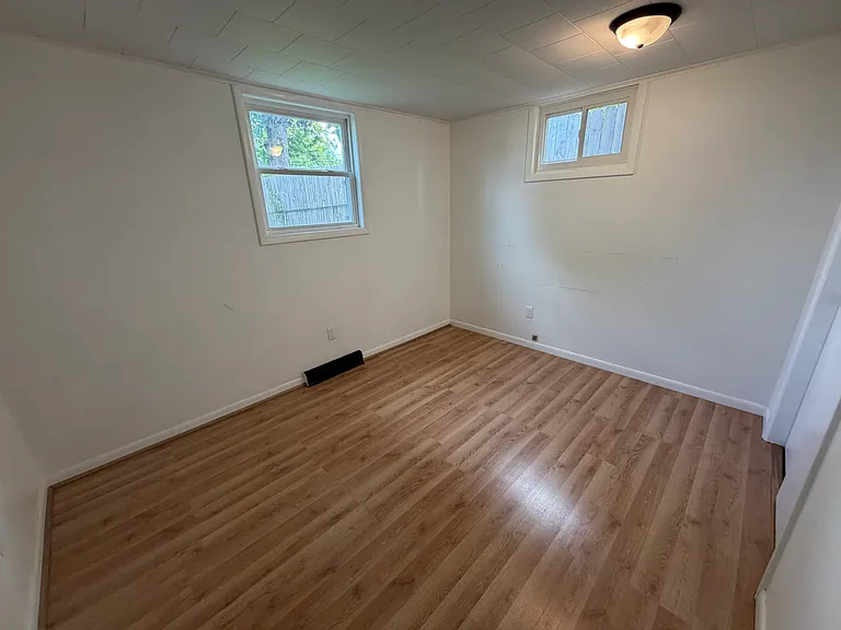 2150 Central Ave — Photo 7