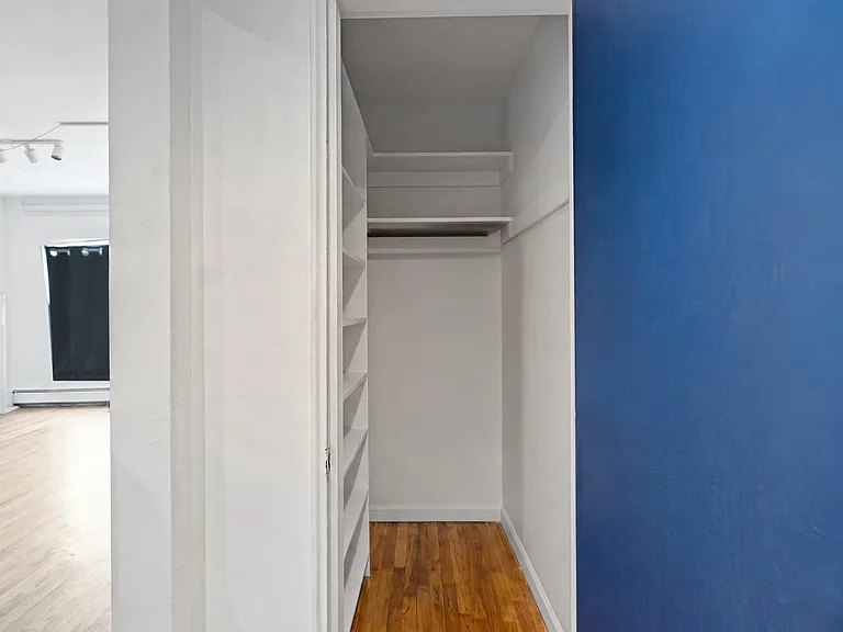 204 Woodcliff Ave #4CUNIT-4C — Photo 8
