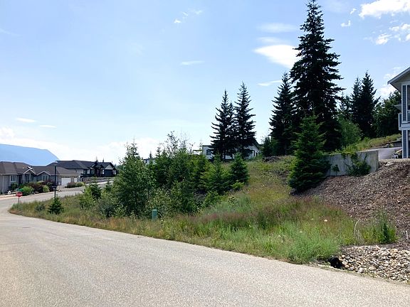 5th image of 2555 Highlands Dr