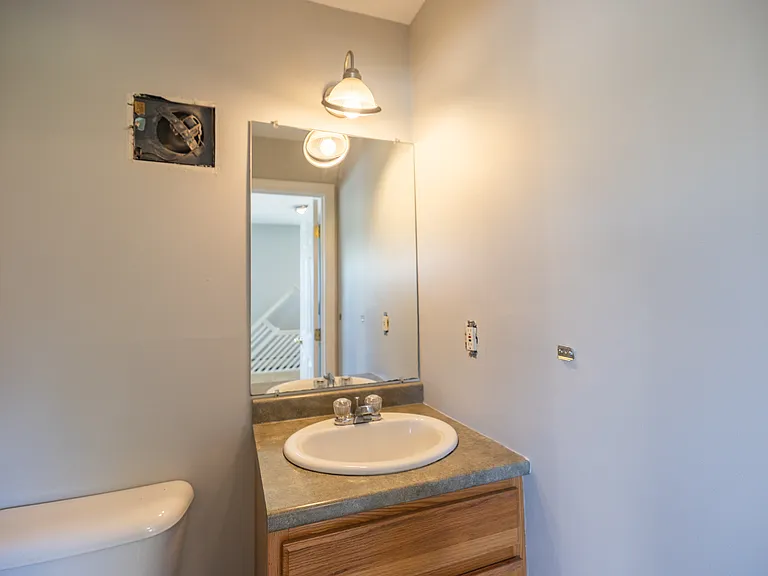 73 Millbrook Ln — Photo 16