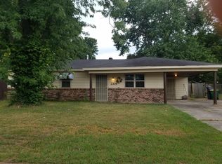 2305 Lansbrook Dr, N Little Rock, AR 72117