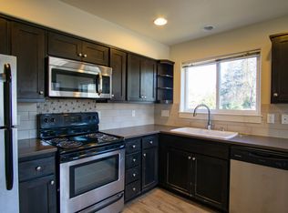 3651 SE Francis St #104, Portland, OR 97202