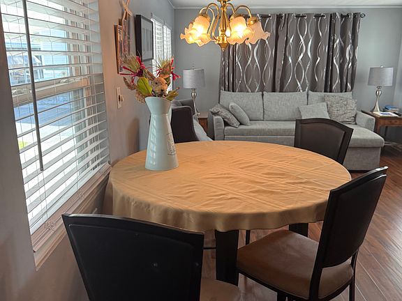 4th image of 1100 Curlew Rd #194