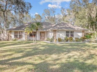 955 Thelma St, Orange City, FL 32763