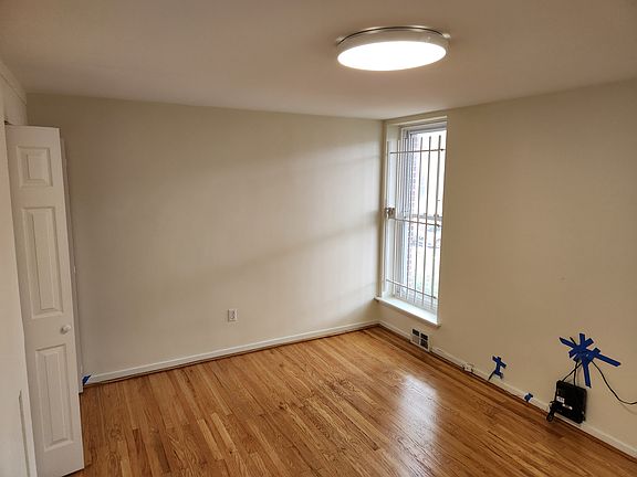 2nd image of 37 University Mews