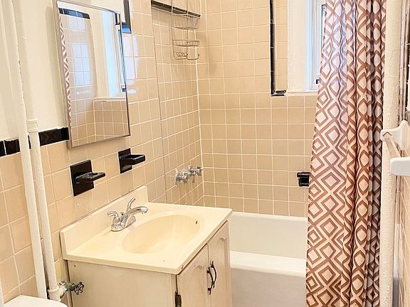 5th image of 32-39 43rd St #1
