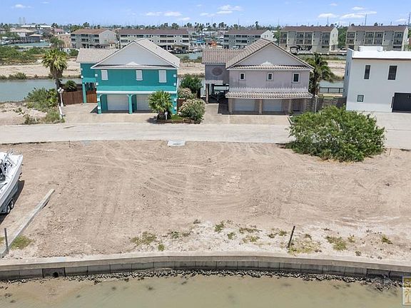 4th image of 1522 Harbor Island Dr