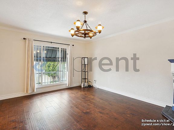 5th image of 235 Saint Charles Ave