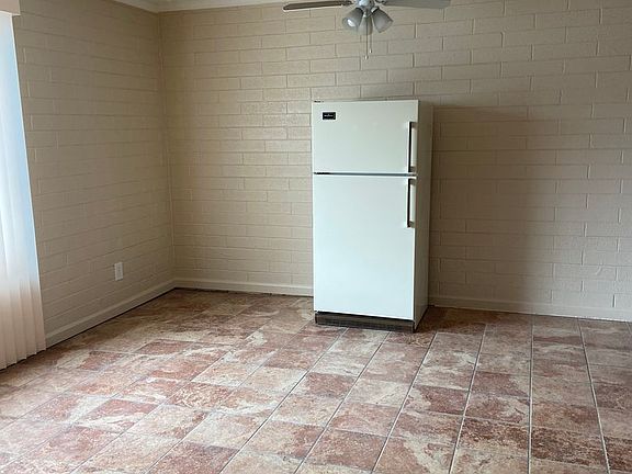 3rd image of 2321 McCulloch Blvd N APT 2