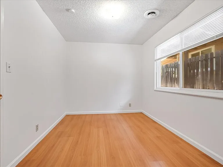 336 Triplett Dr — Photo 14