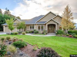 950 NW Scenic Wood Pl, Albany, OR 97321