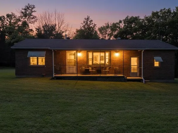 13505 State Highway Rd E, De Soto, MO 63020