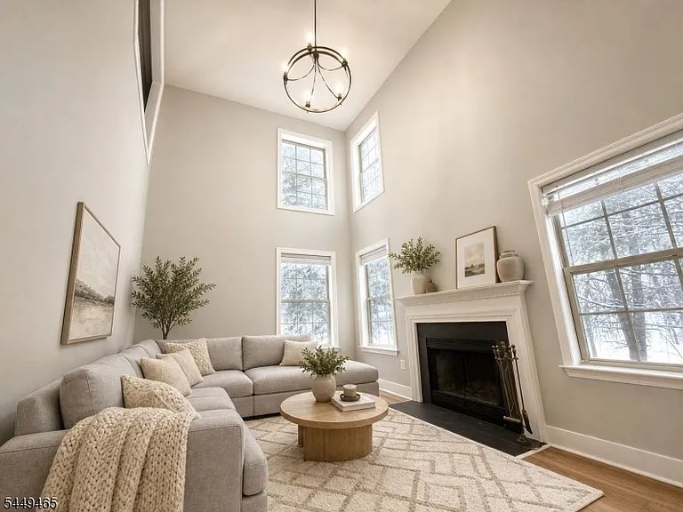 2406 Taggert Dr — Photo 4