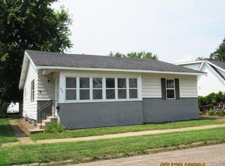 606 N Genesee St, Merrill, WI 54452