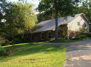 10554 Highway 36, East Olympia, KY 40358