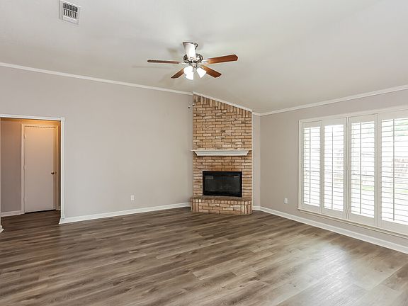5th image of 510 Branchwood Dr