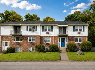 34 Royal Oak Dr, Waterbury, CT 06708