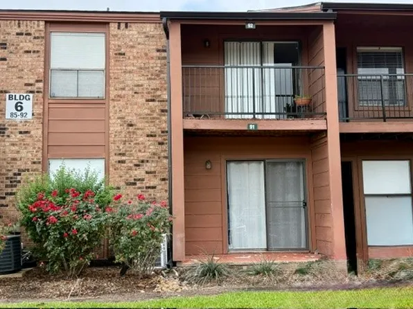 904 University Oaks Blvd APT 91, College Station, TX 77840