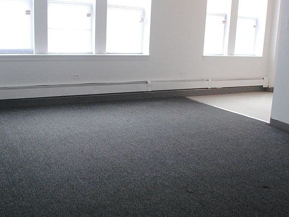 2nd image of 542 N Pine Ave APT 207