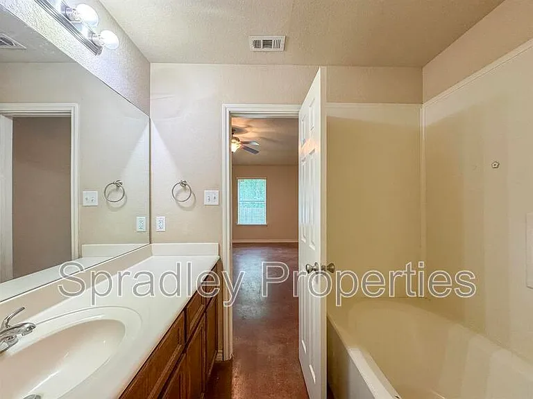 522A Pepper Spring Ct — Photo 14