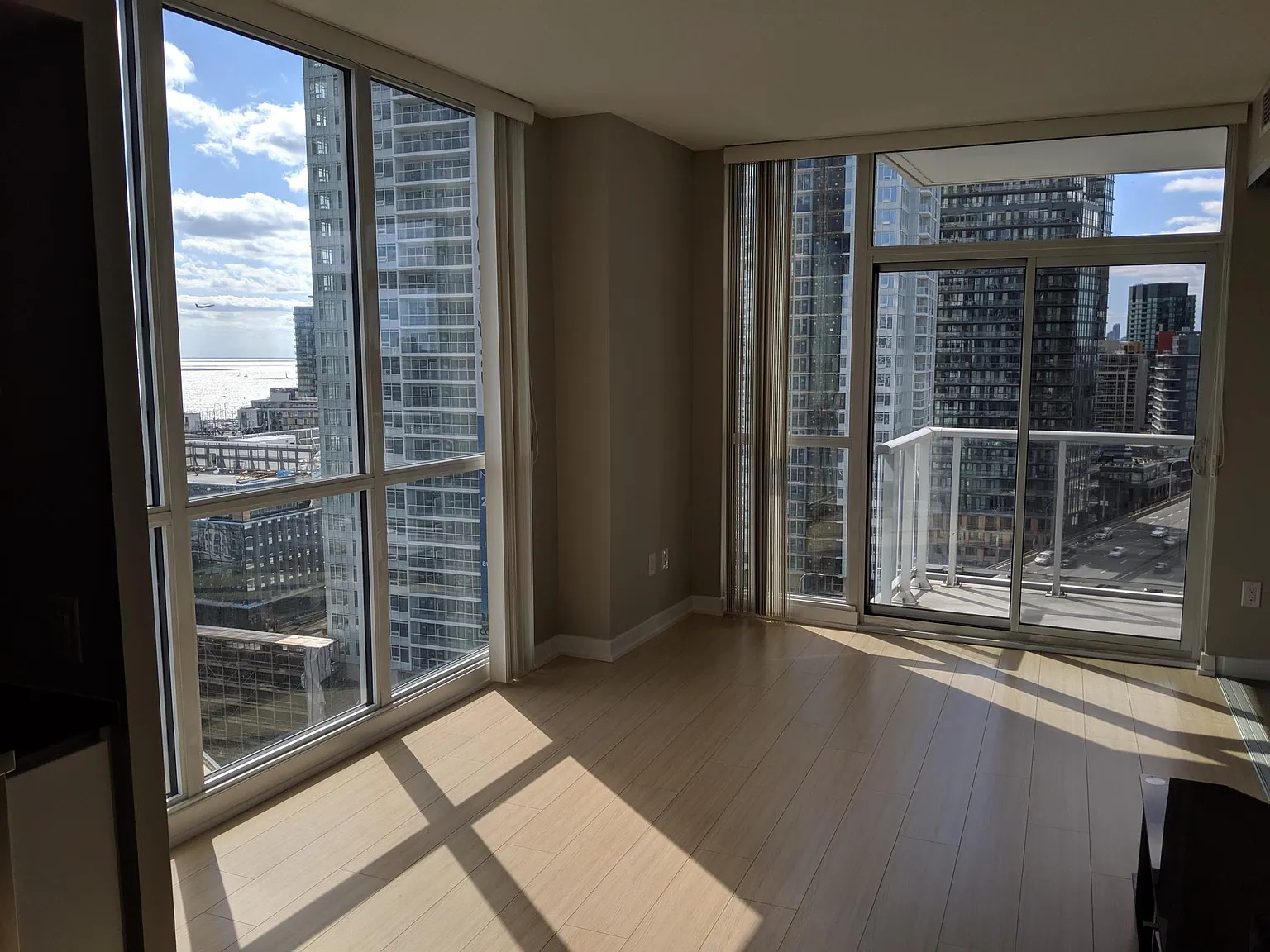 1 bed, 673 sqft, $2,500 — Photo 2