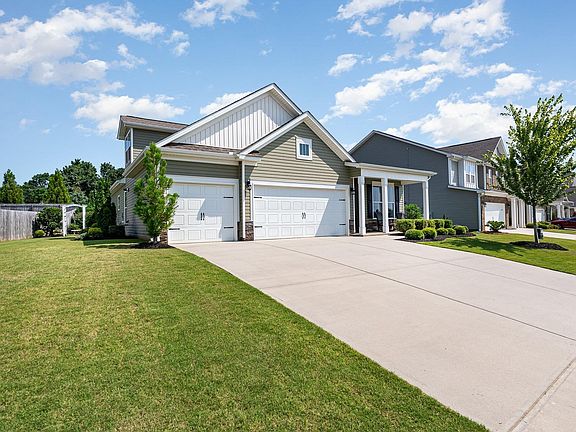 2nd image of 518 Elwood Dr