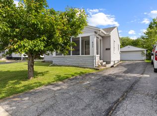 633 Fletcher Ln, Beech Grove, IN 46107