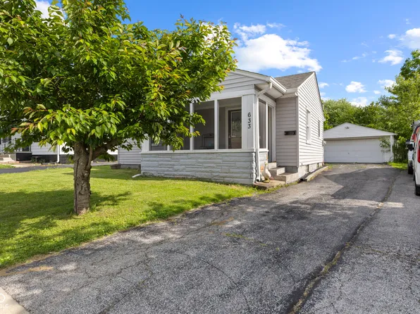 633 Fletcher Ln, Beech Grove, IN 46107