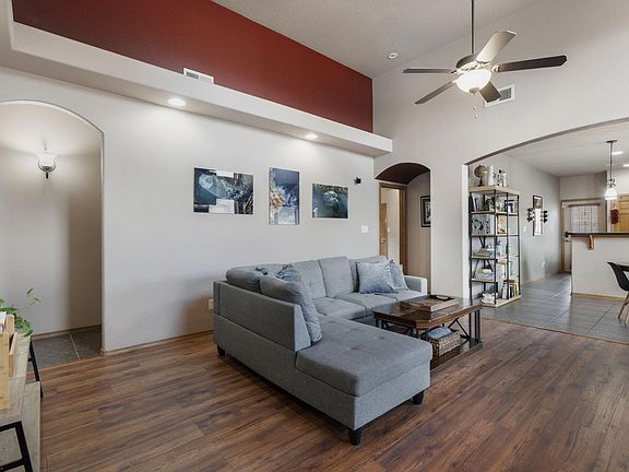 4th image of 5501 Costa Uerde Rd NW