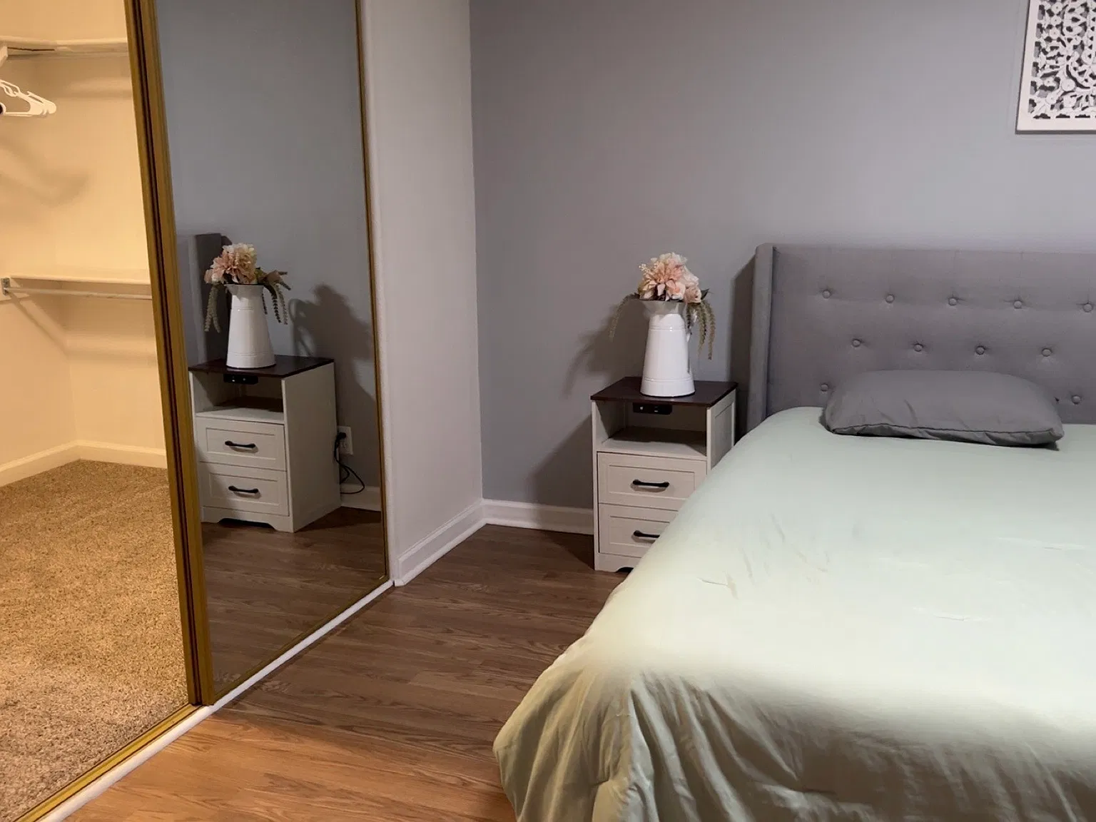 2 bed, 1800 sqft, $2,200 — Photo 1