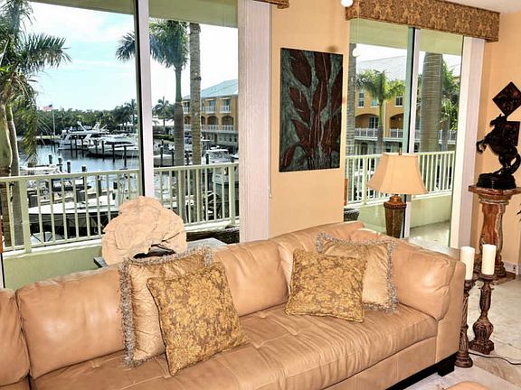 5th image of 700 E Boynton Beach Blvd Unit 201