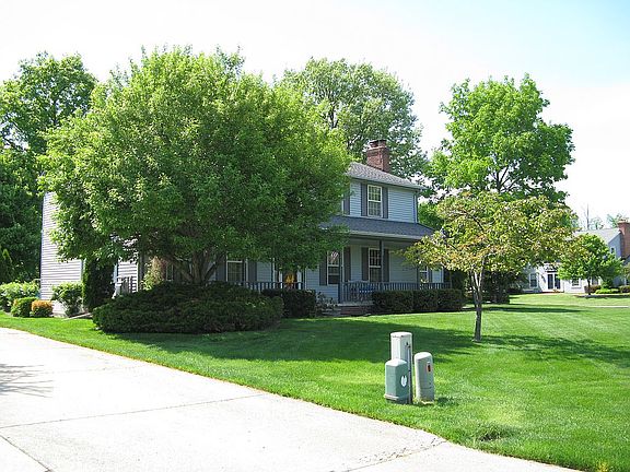 3rd image of 18236 Heron Ave