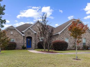 217 Glen Oaks Dr, Dothan, AL 36301