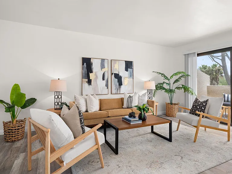 2605 Pico Pl #215 — Photo 4