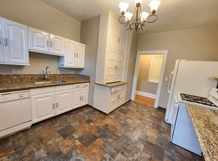 1823 SW Market St APT 6, Portland, OR 97201