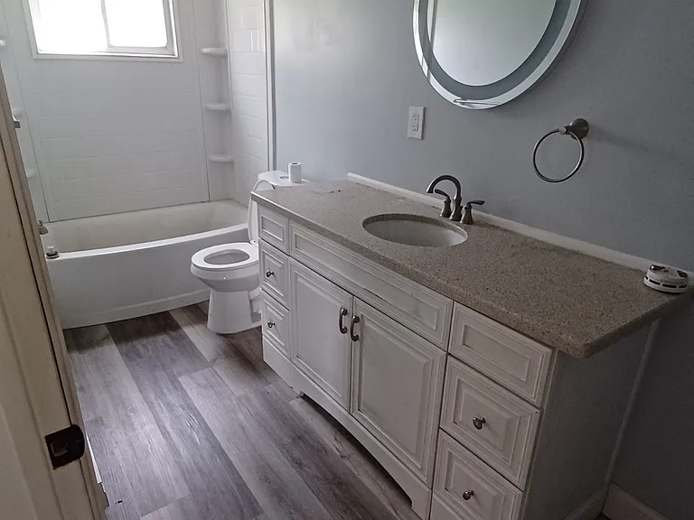 2722 Pratt St #A — Photo 6