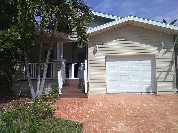 2nd image of 6311 Colonial Dr