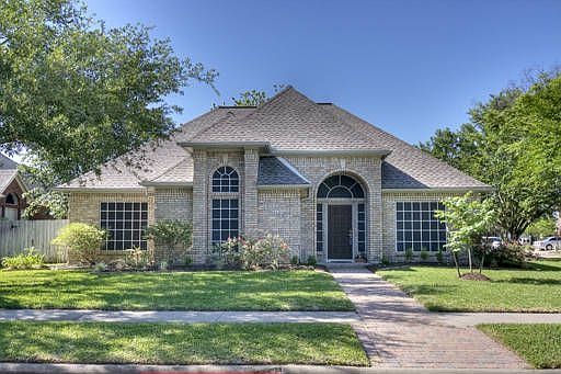1st image of 19135 Mockingbird Valley Dr