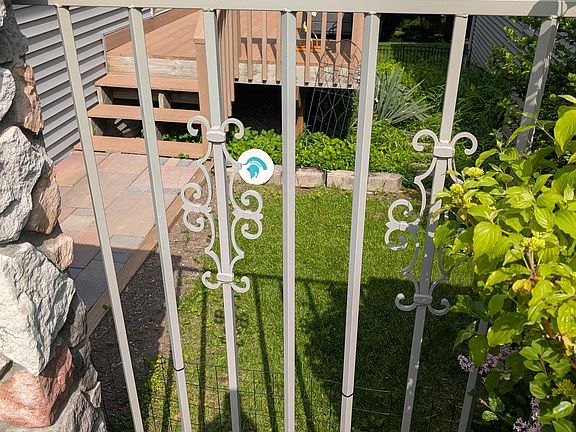 4th image of 3819 Creekside Dr