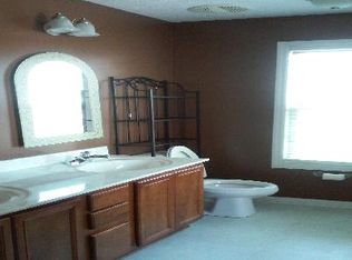 1423 Mingary Ave, Fayetteville, NC 28306