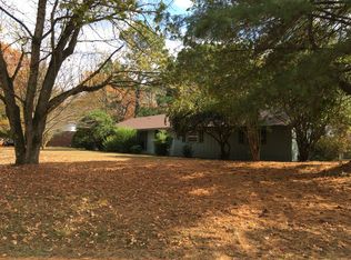 289 Mountain View Dr, Vonore, TN 37885
