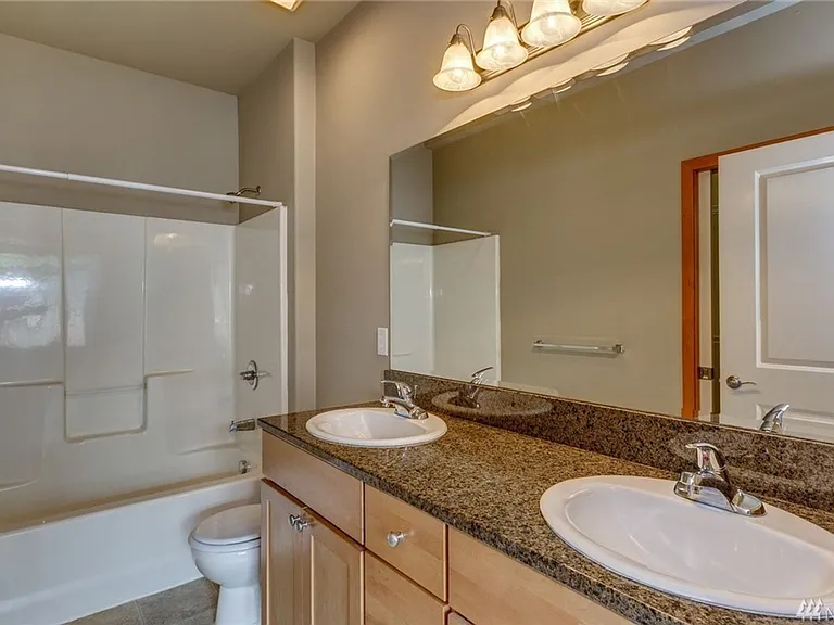 6274 Kona Ct — Photo 22