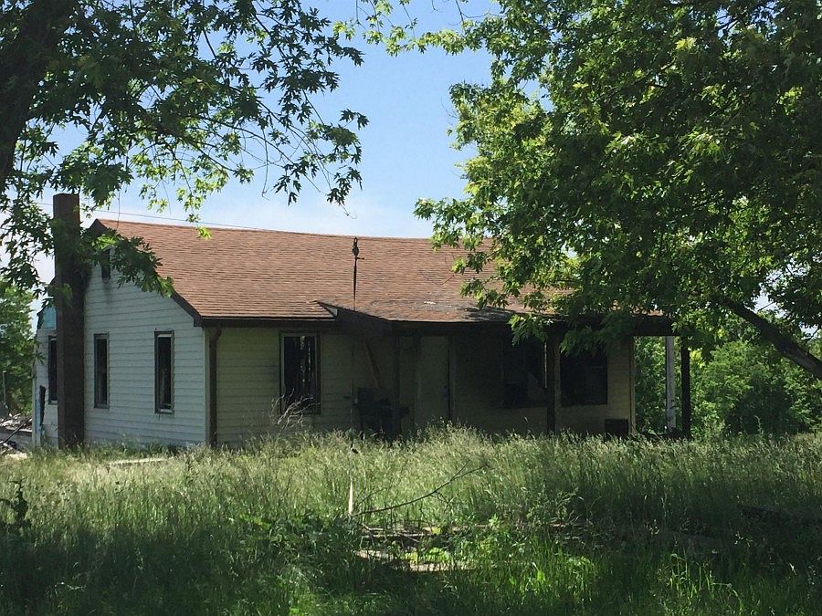 2nd image of 3332 County Road 2250
