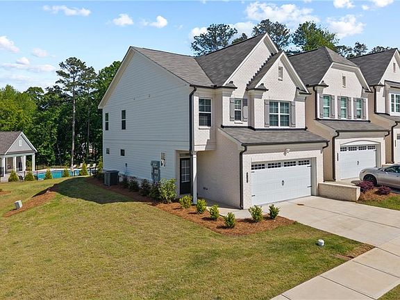 2nd image of 4105 Cavalier Way