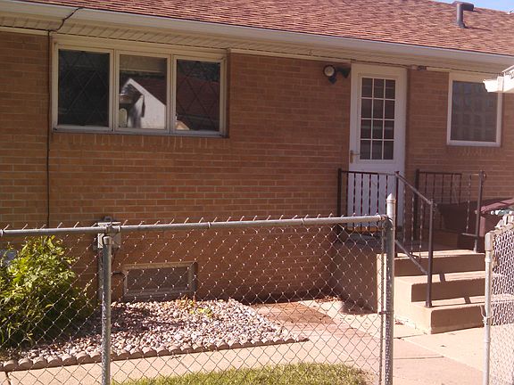 4th image of 328 E 29th St