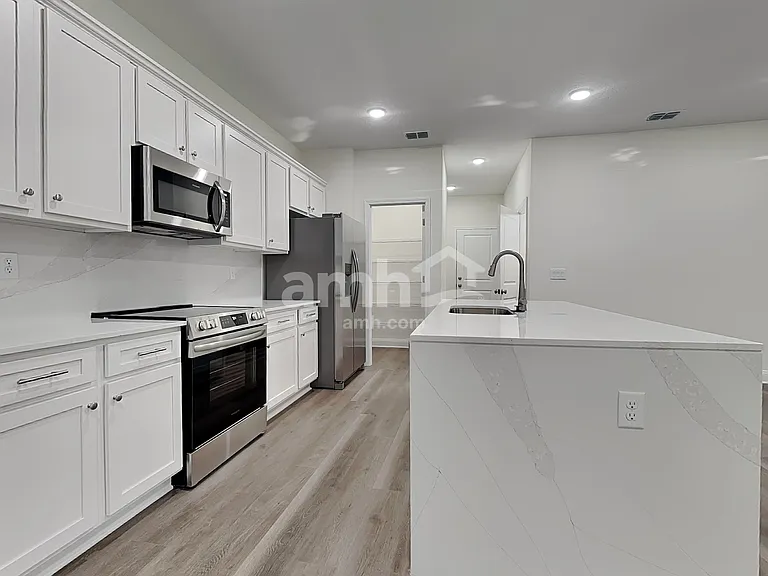 12602 Durbans Point Pl — Photo 3