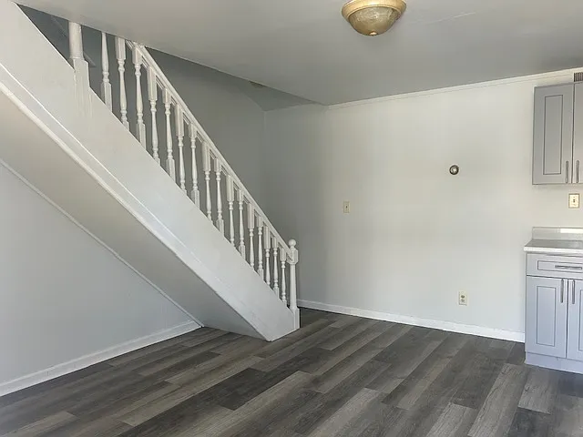 2423 N Madison St #C — Photo 3